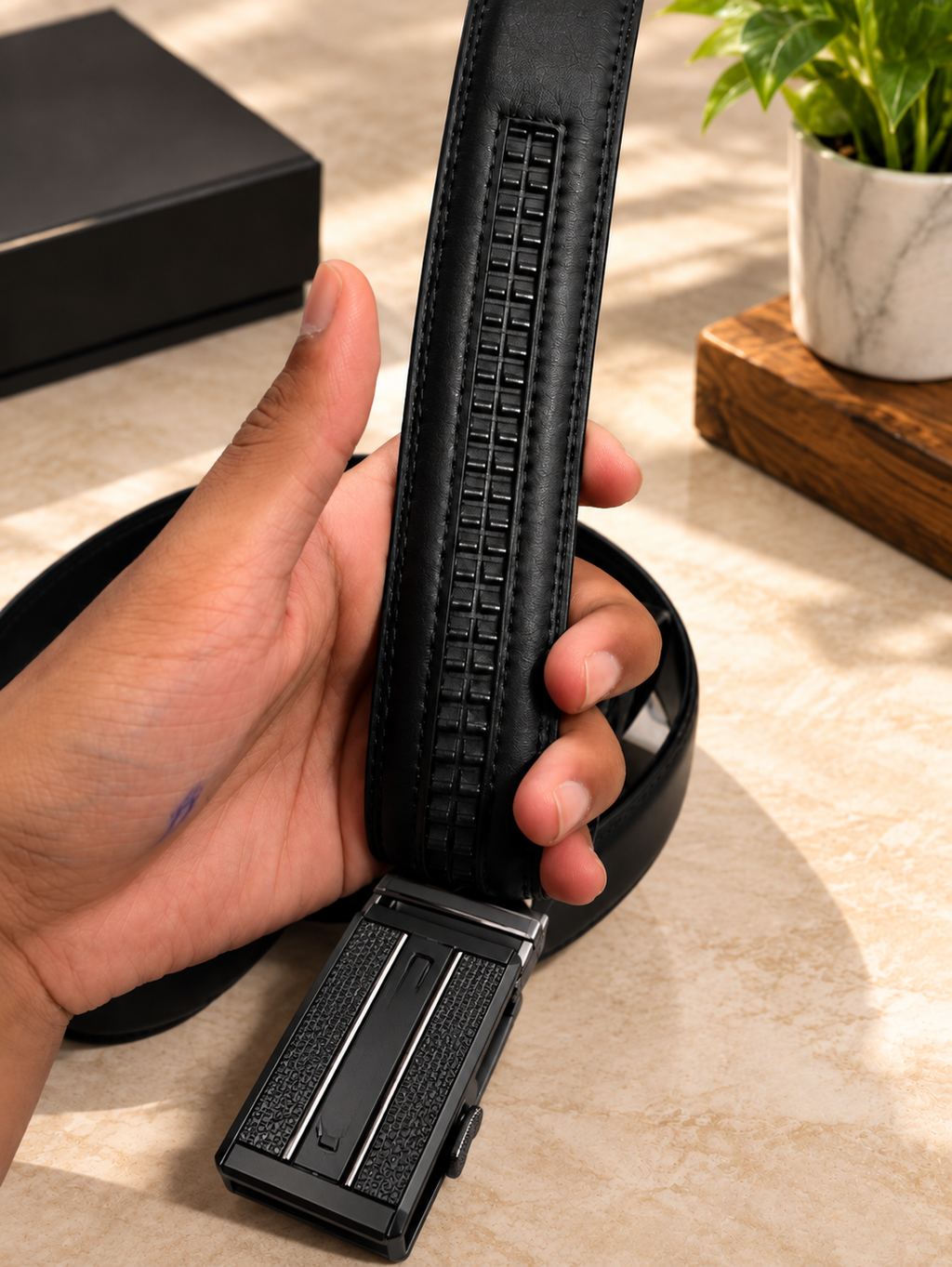 Executive Flex Leather Belt – Premium Textured Buckle