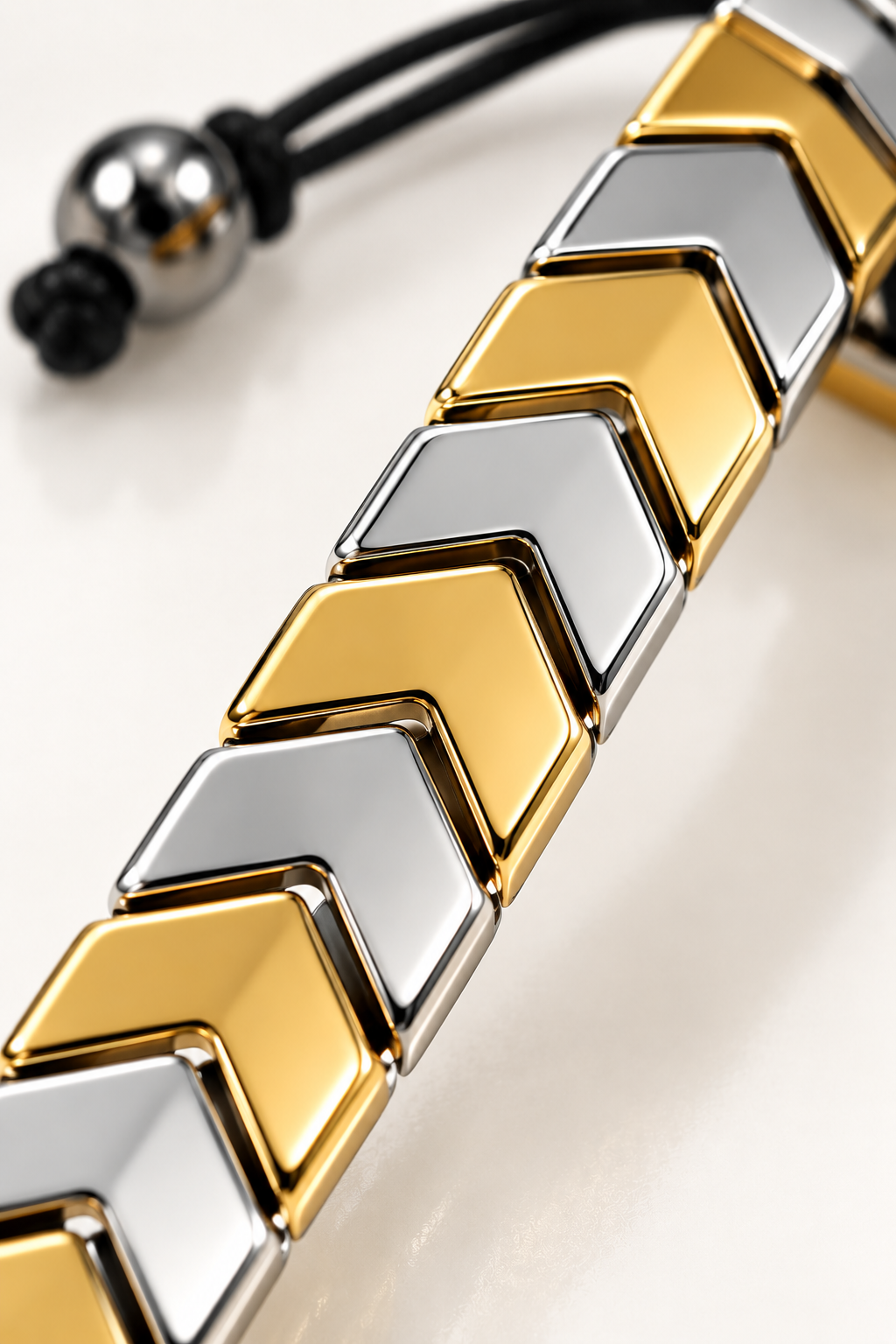 Silver Chevron Link Bracelet – Modern Style & Everyday Elegance