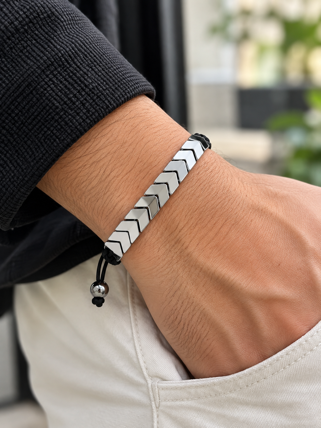 Silver Chevron Link Bracelet – Modern Style & Everyday Elegance